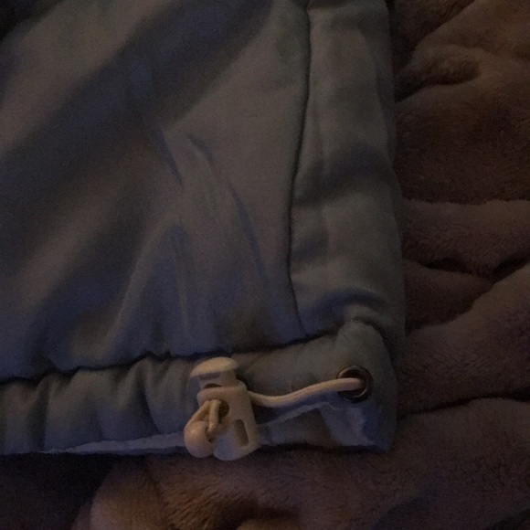 Vest - Picture 4 of 4